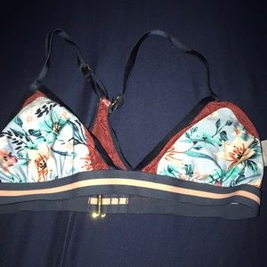 Bathing suit top (worn once)